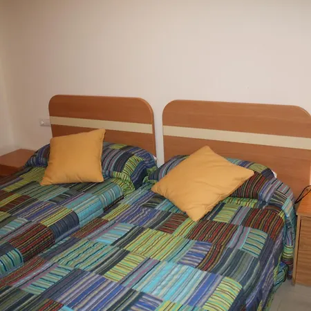 067 Milenium רוזס